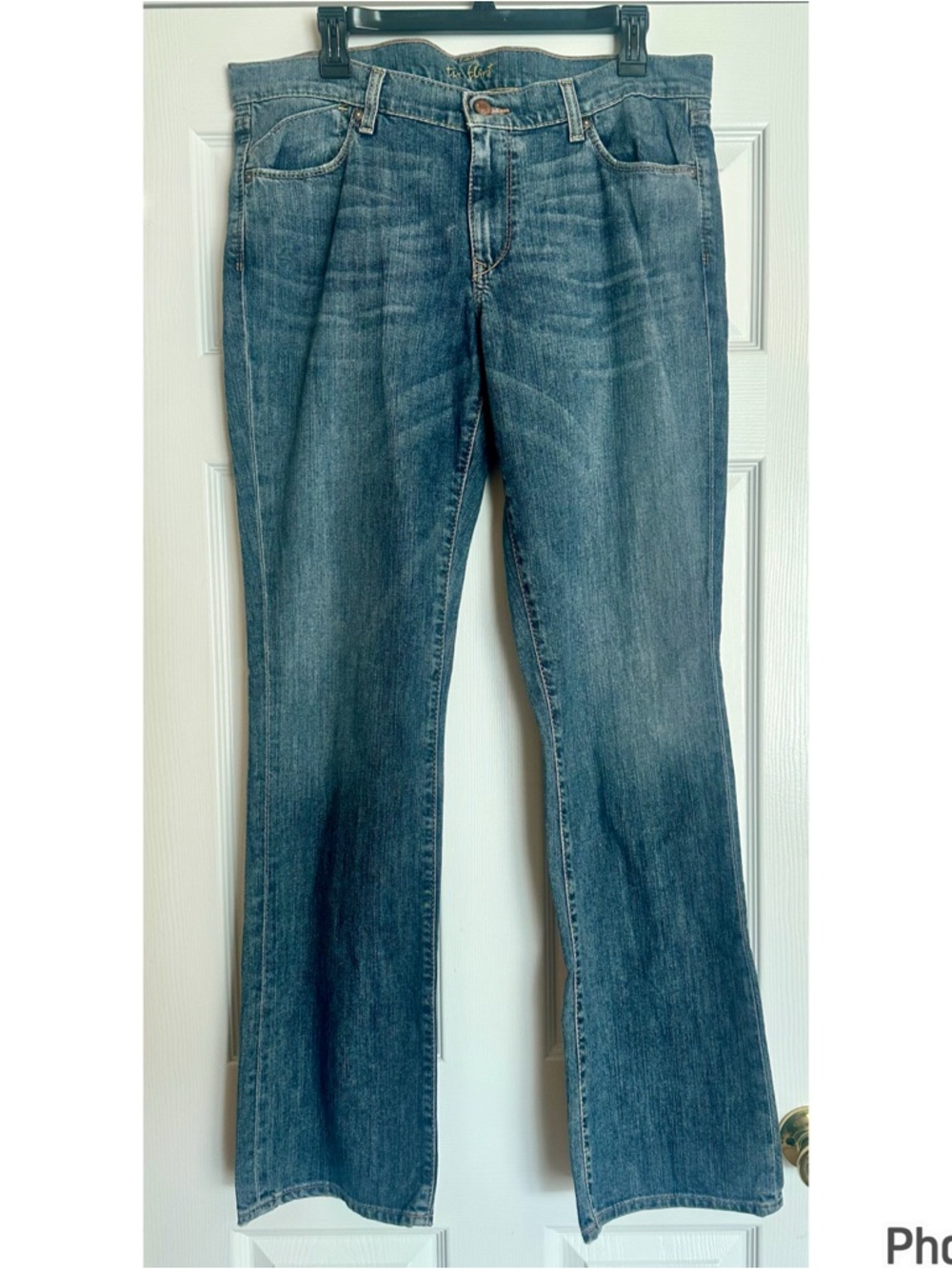 Old Navy The Flirt Jeans Size 12 Long Medium Wash Mid Rise Bootcut Denim